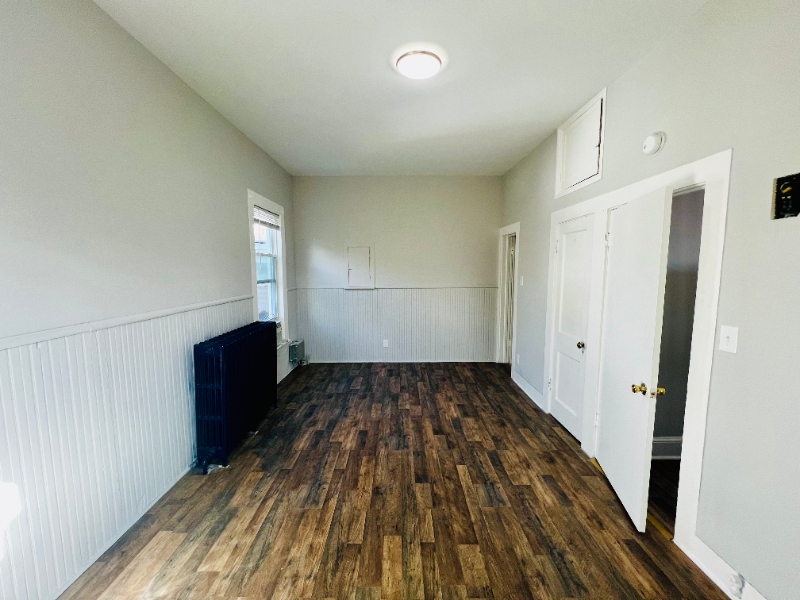 503 Hanover St #4 - Photo 7 of 20