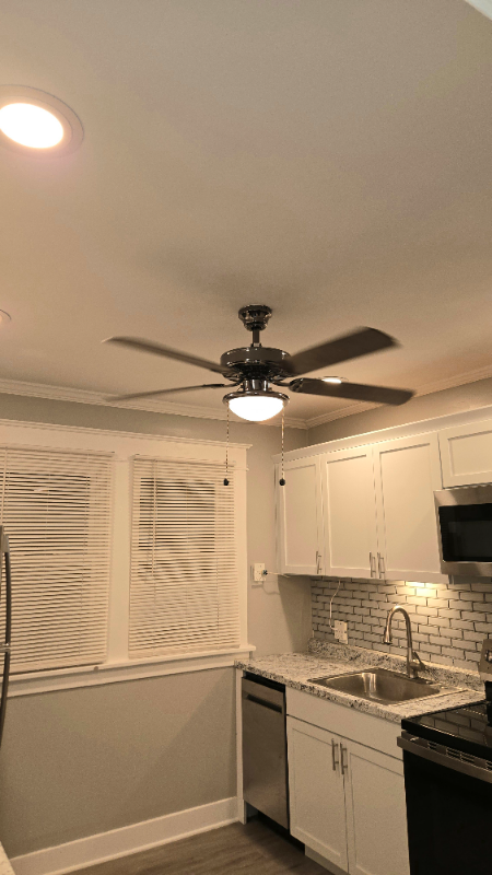 414 Taunton Pl - Photo 3 of 42