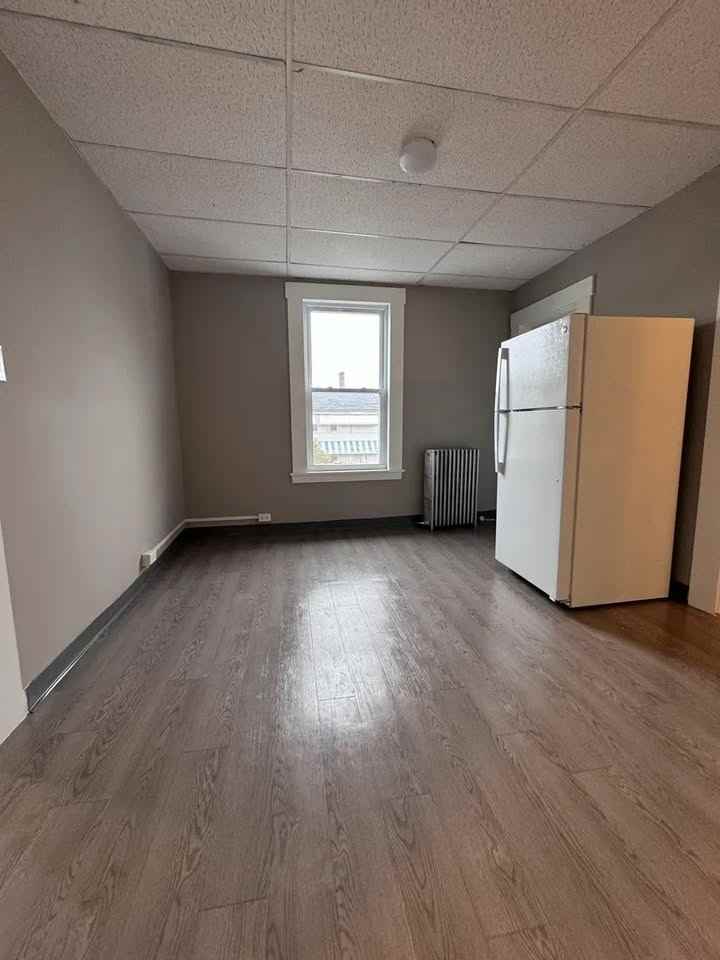 345 Lake Avenue, Unit 4 - Photo 3 of 14