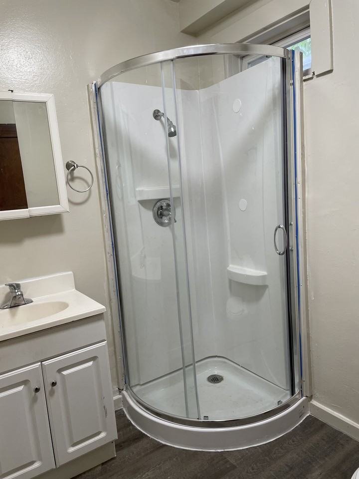 1810 15th Ave #C - Photo 4 of 7