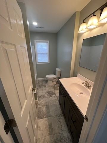 Pikeview St 318 Apt B - Photo 2 of 9