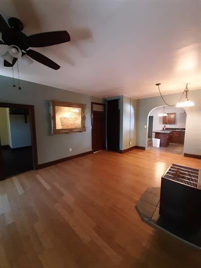 122 South Pikes Peak Avenue - Photo 2 of 8