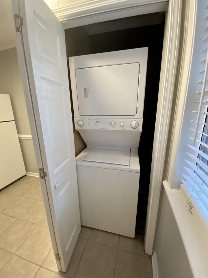 1213 New Saint Francis Street - Photo 2 of 6