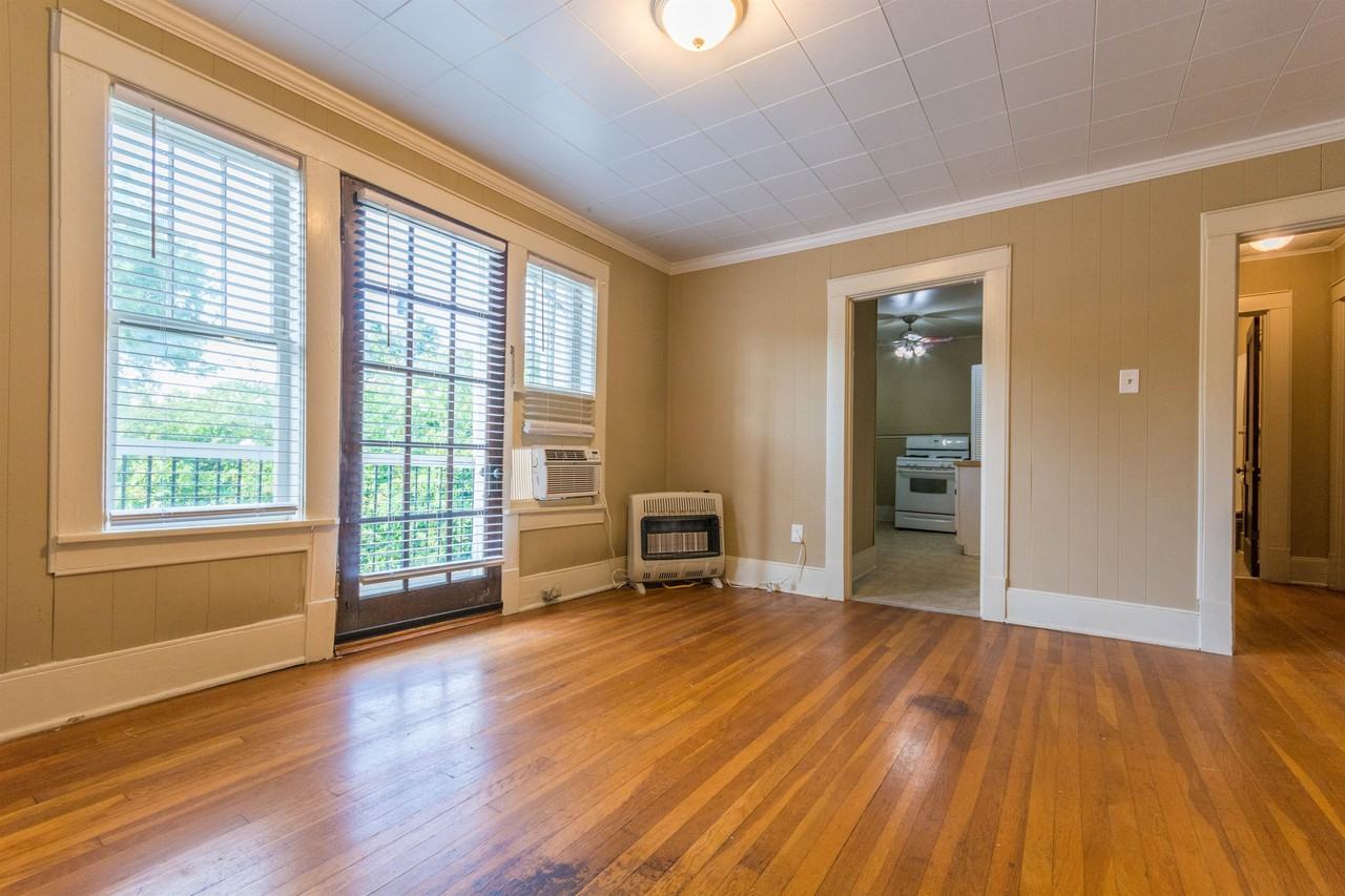 Valley View Apartments - Photo 3 of 24