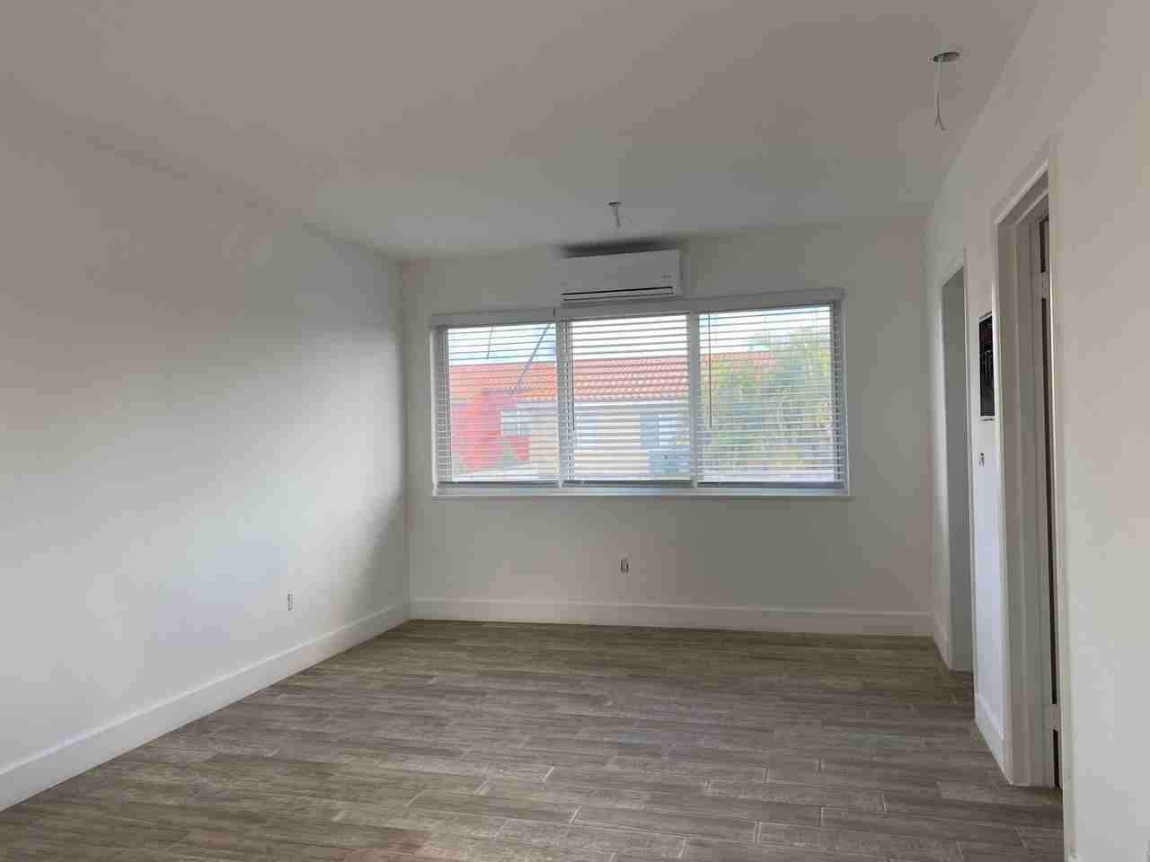 2190 SW 14th Terrace - Photo 6 of 39