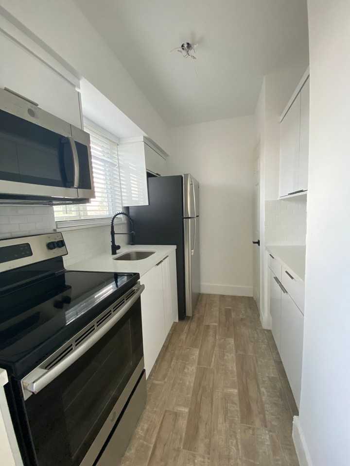 2190 SW 14th Terrace - Photo 7 of 39