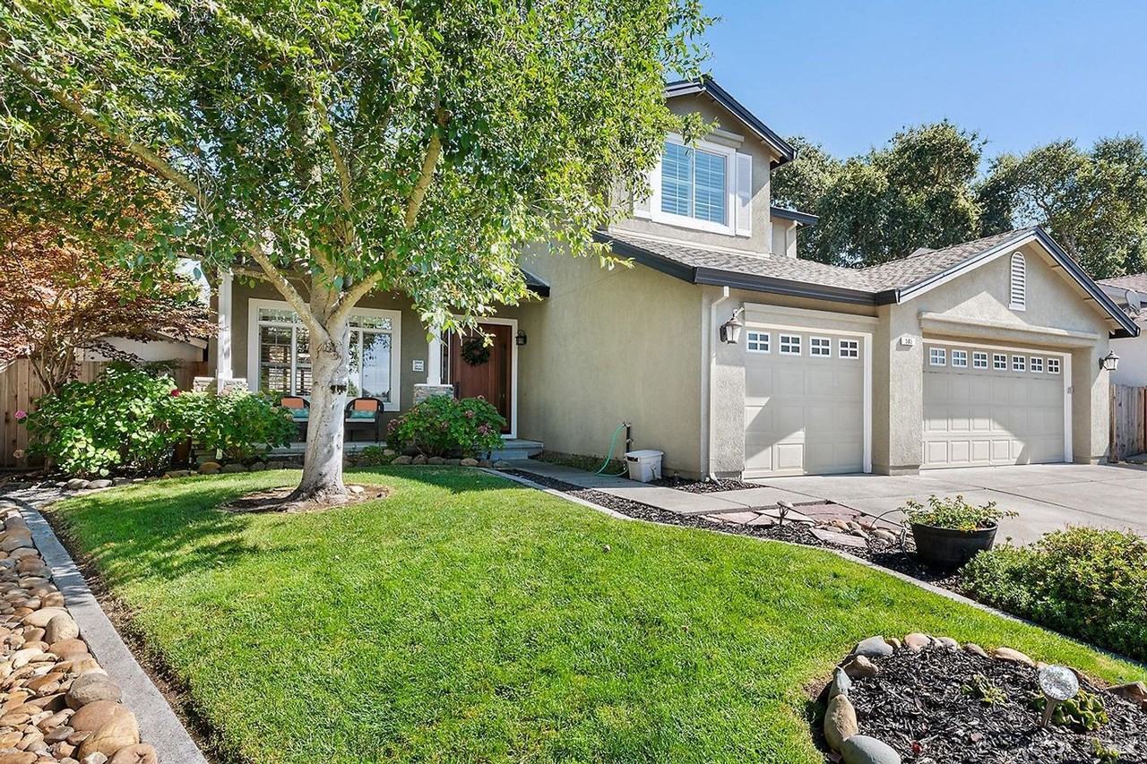 505 Buckeye Dr - Photo 3 of 40