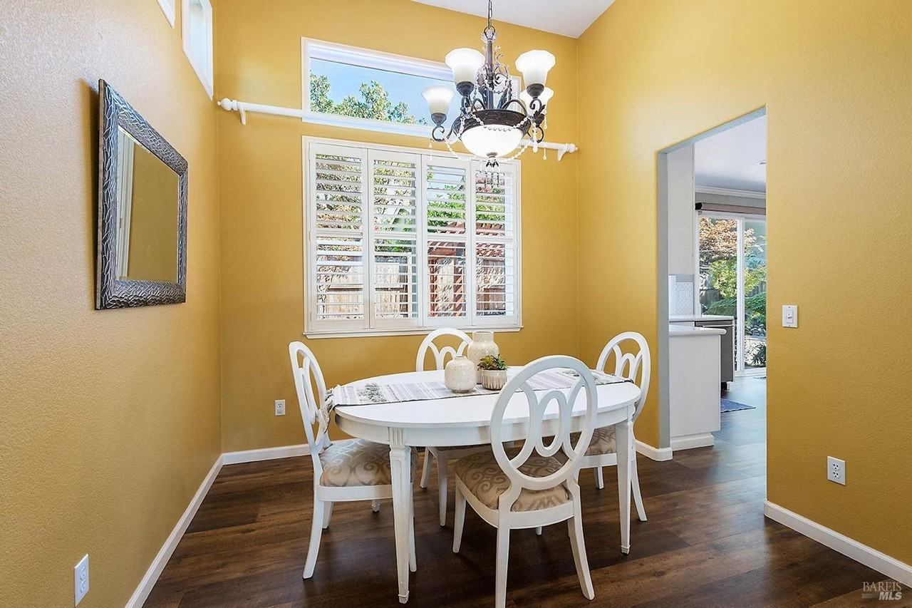 505 Buckeye Dr - Photo 7 of 40