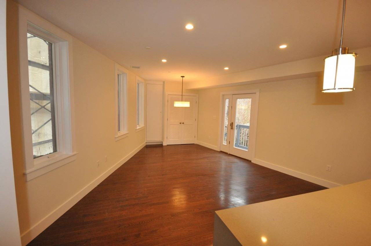 18 Sussex St - Photo 4 of 12