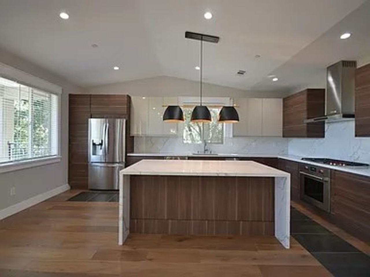 1516 Pleasant Hill Rd - Photo 3 of 28