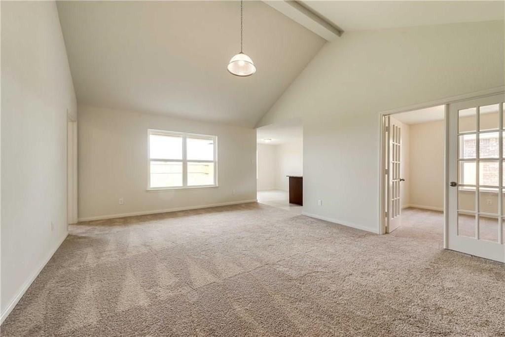 1586 Twin Hills Way - Photo 4 of 22