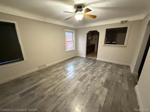 5938 Kinmore St - Photo 2 of 9