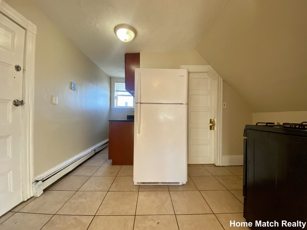 Broadway #9 - Photo 4 of 14