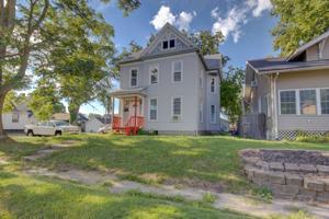 featured image of 2421 8 1/2 Ave