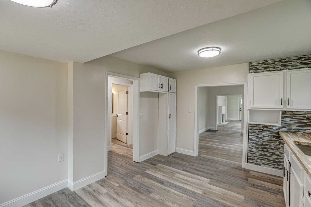 124 Harber Ln - Photo 7 of 29