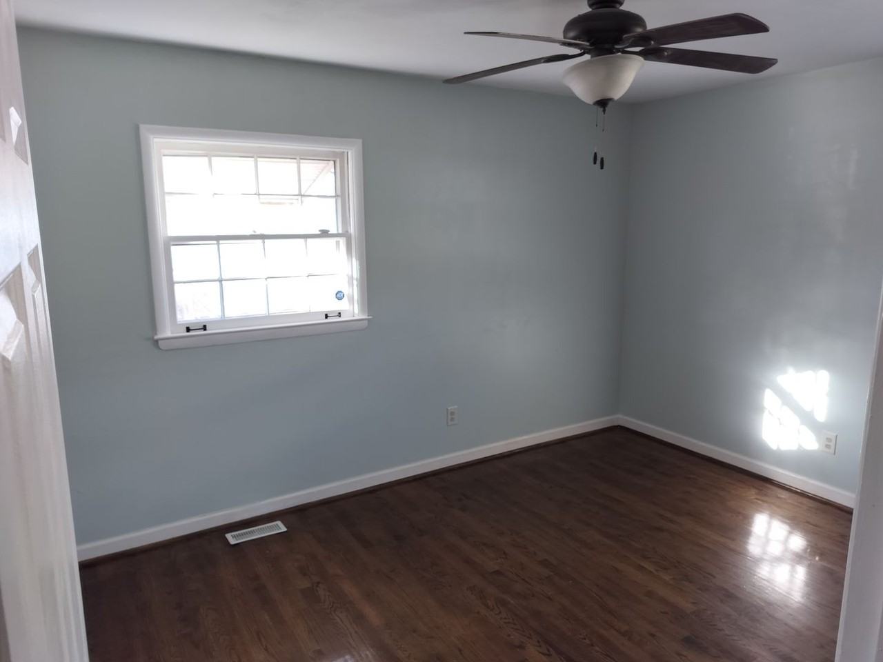 2805 Murro St - Photo 4 of 16