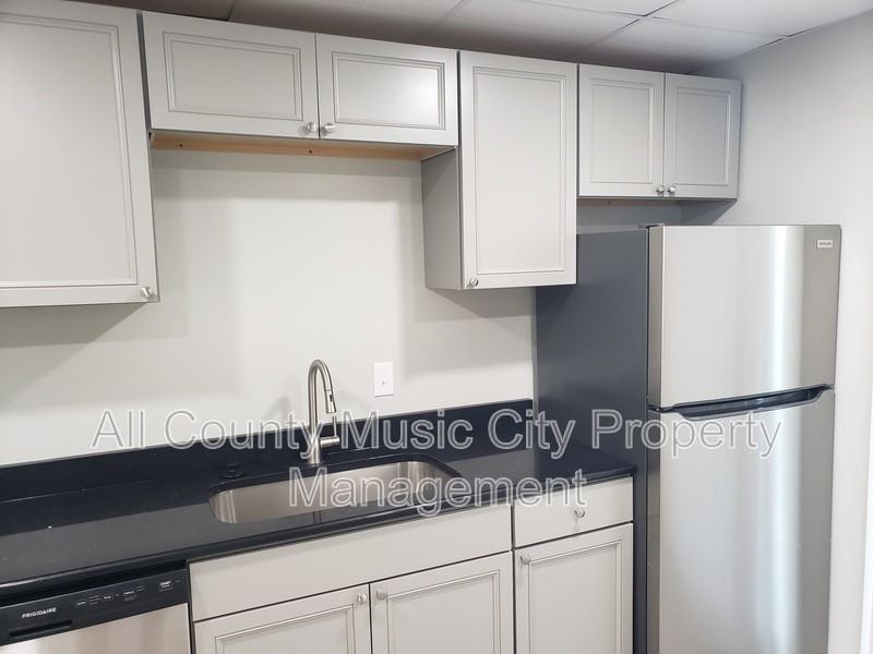 105 Bonnabrook Dr #210 - Photo 4 of 16