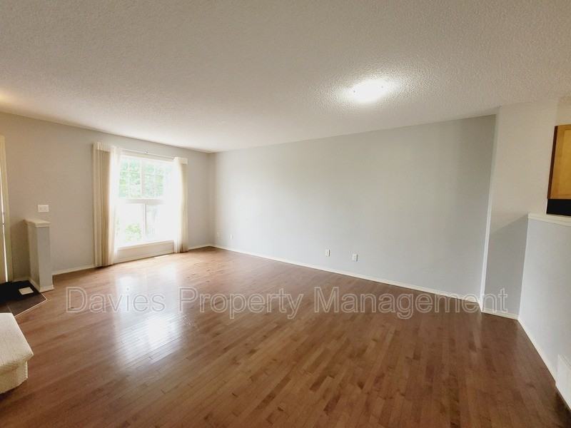 2051 Towne Centre Blvd Nw #20 - Photo 4 of 14