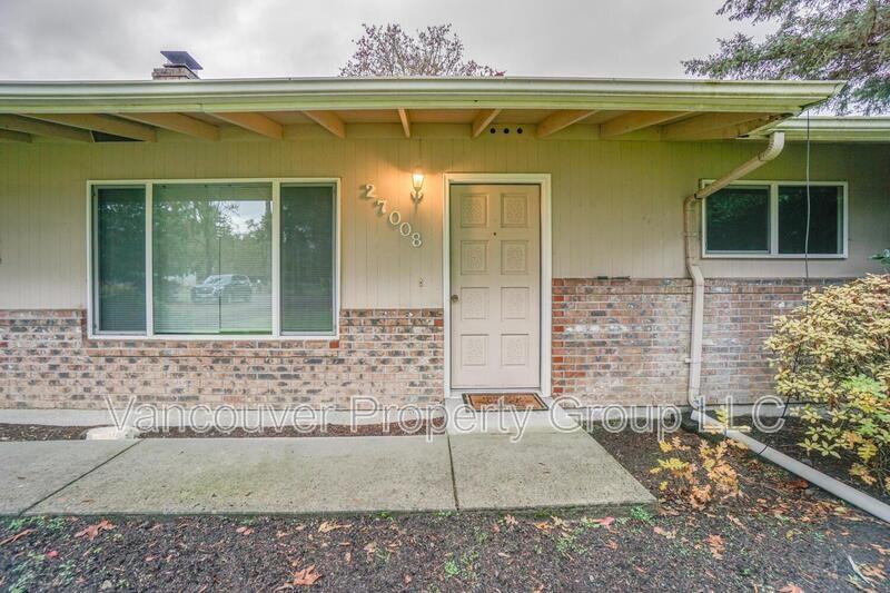 27008 Ne 69th Ave - Photo 3 of 30