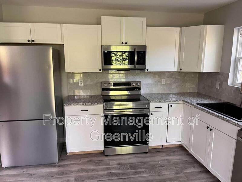 38 4th St - Photo 4 of 17