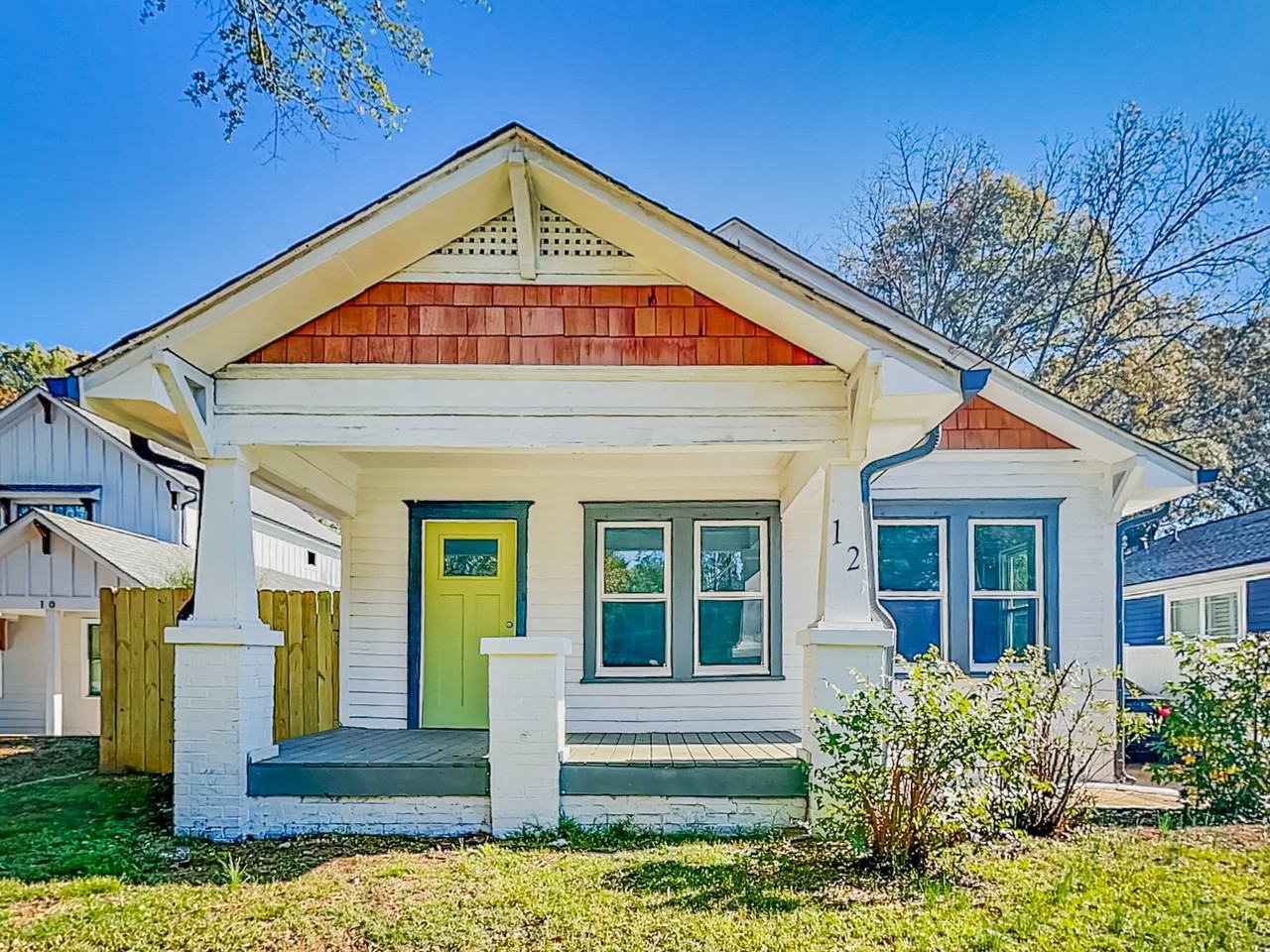 12 S Eugenia Pl Nw