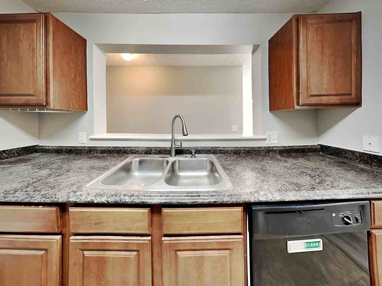 4103 Fairington Club Dr - Photo 3 of 12