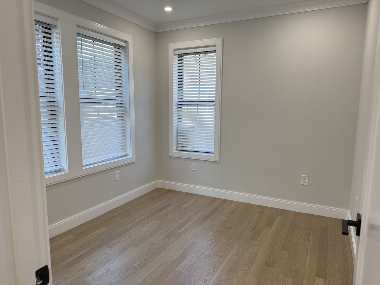 283 Lamartine St #2 - Photo 7 of 23