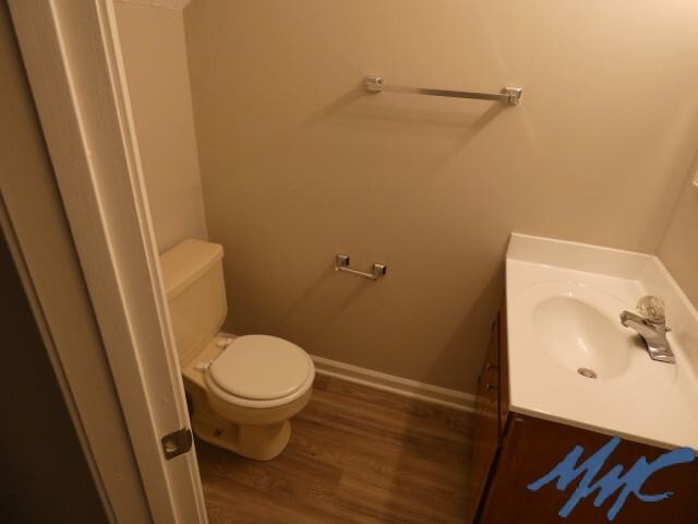 919 E Bell St - Photo 7 of 21