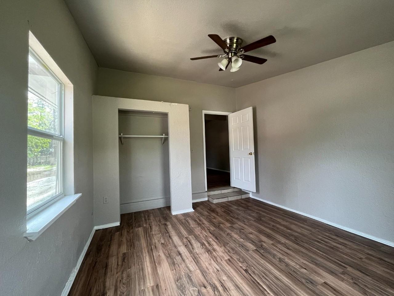 1309 Keats Street - Photo 7 of 10