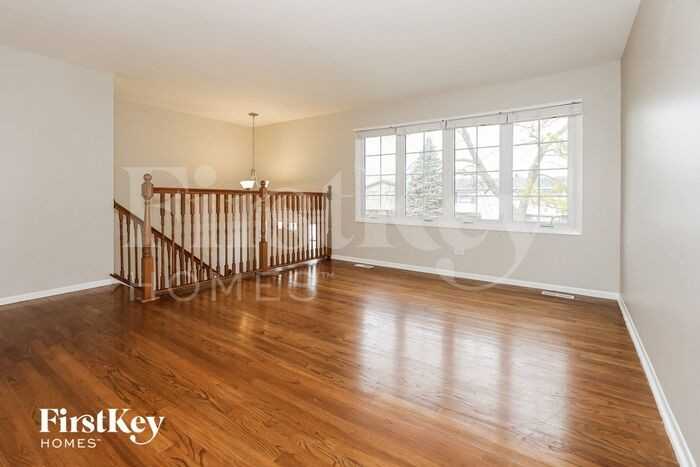 19809 Monterey Ave - Photo 3 of 15