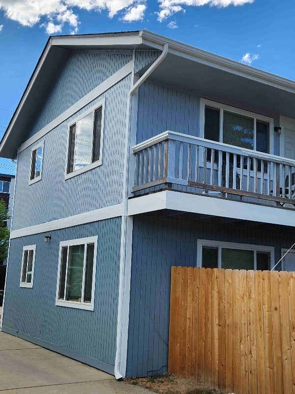 945 30Th St A,B,C,D - Photo 3 of 6