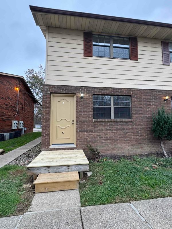 108 Garden Ln #C - Photo 2 of 17