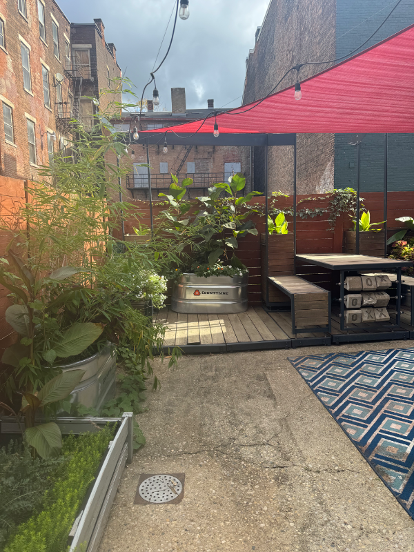 1622 Pleasant St #1F - Photo 3 of 15