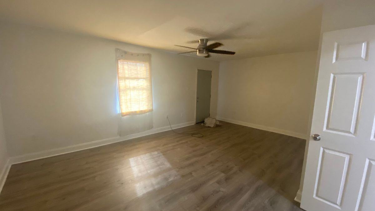 4948 Laine Ave - Photo 2 of 11