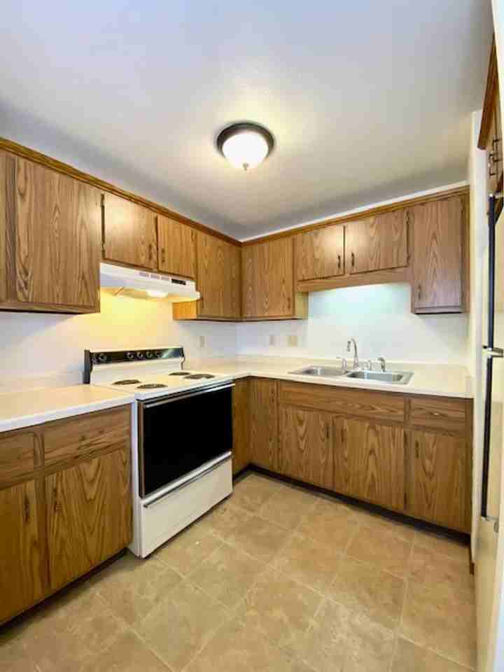 1750 Eldorado Dr - Photo 5 of 15