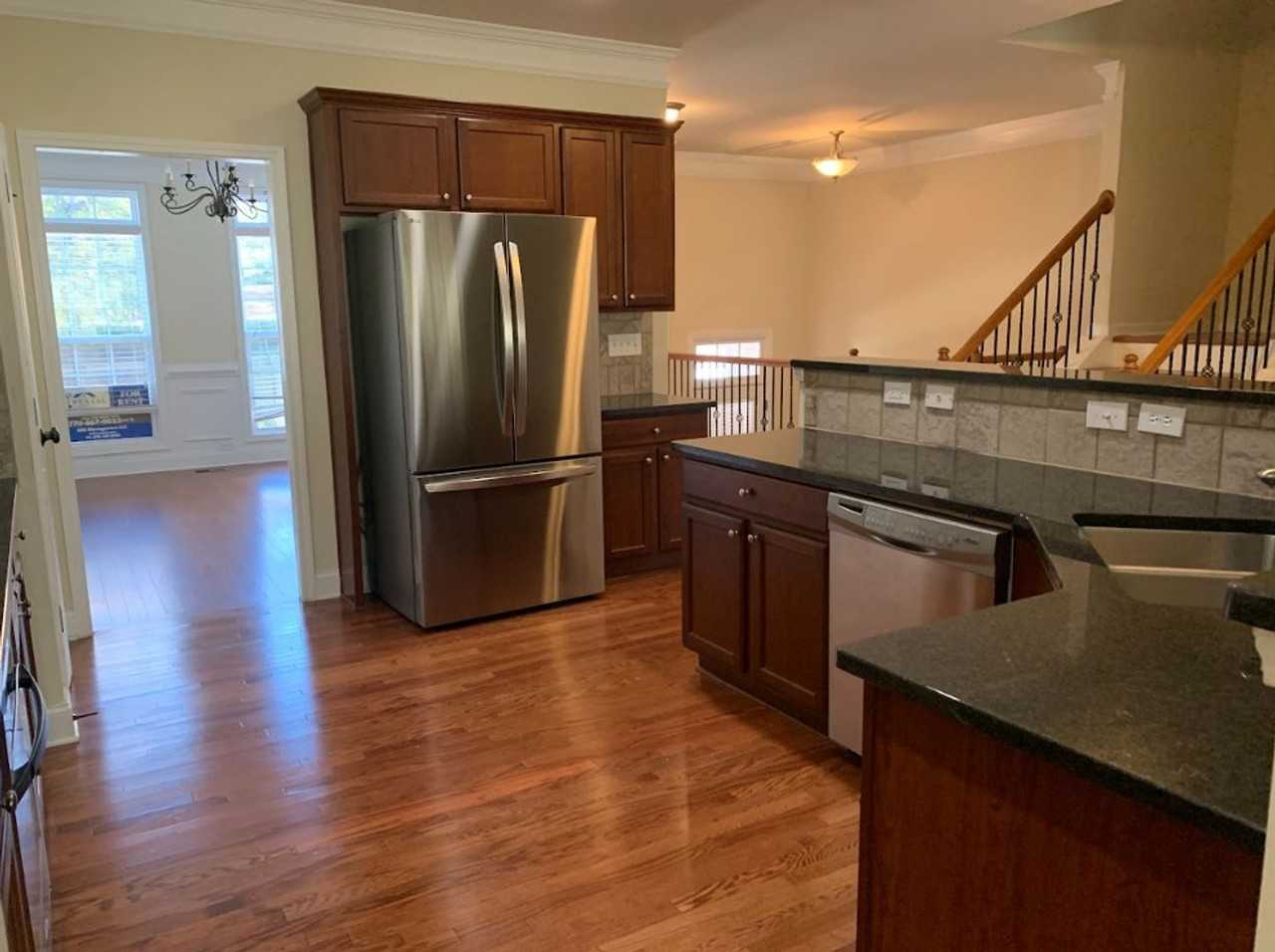 3199 Buck Way - Photo 3 of 17