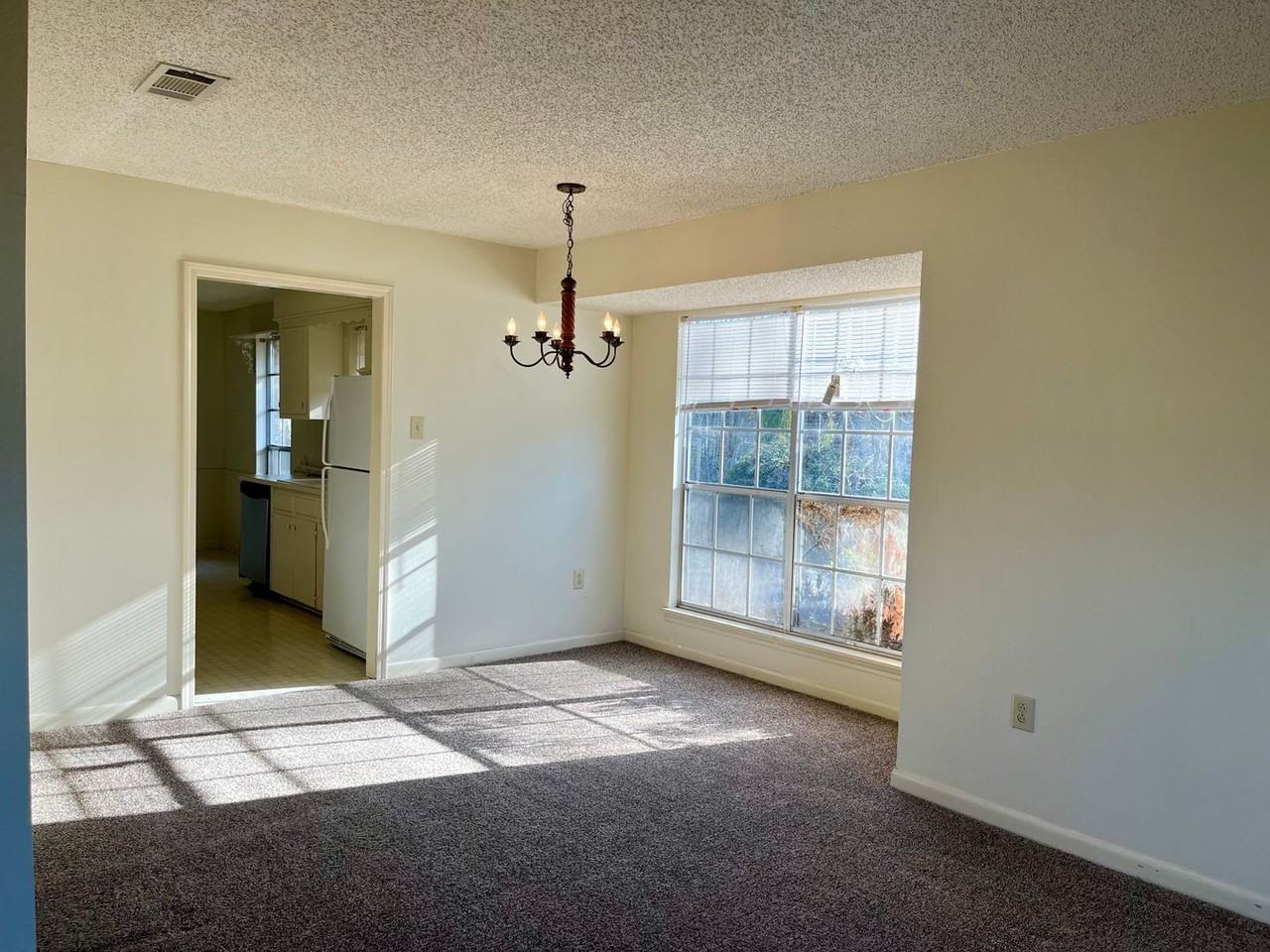 5629 Loranger Dr - Photo 6 of 16