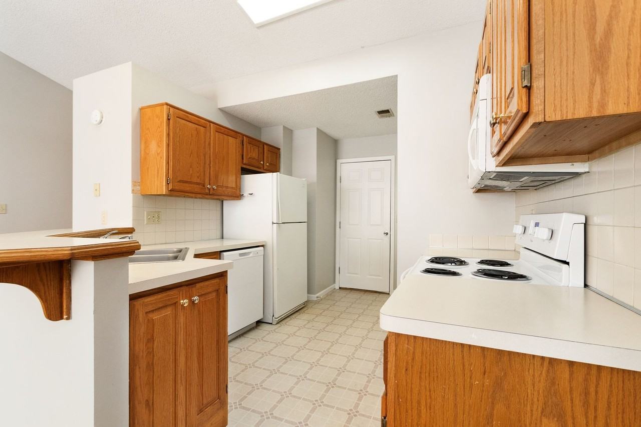 813 Walters Dr - Photo 5 of 20