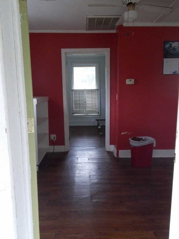 5696 W Railroad Ave - Photo 2 of 11