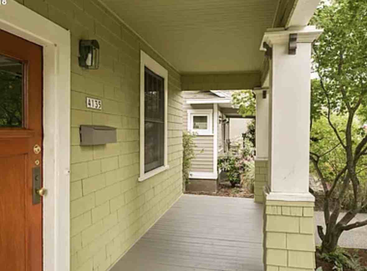 4135 Se 26th Ave #NA - Photo 2 of 17