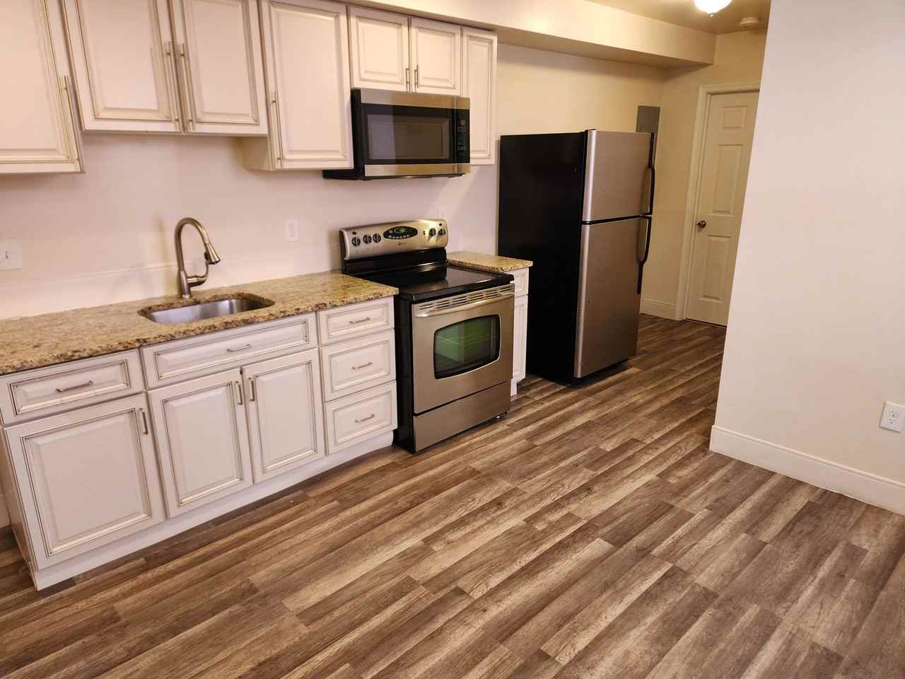 1420 N Luzerne Ave #2 - Photo 2 of 19