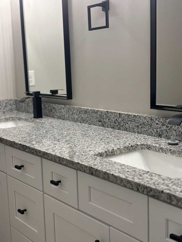 831 Reeves Dr #NA - Photo 6 of 9