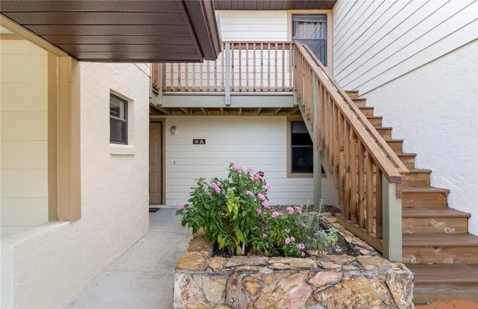 370 E Glassboro Ct #3A - Photo 3 of 18