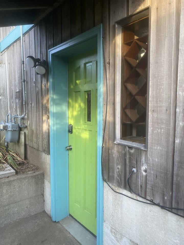 408 Nw 10th St #NA - Photo 2 of 22