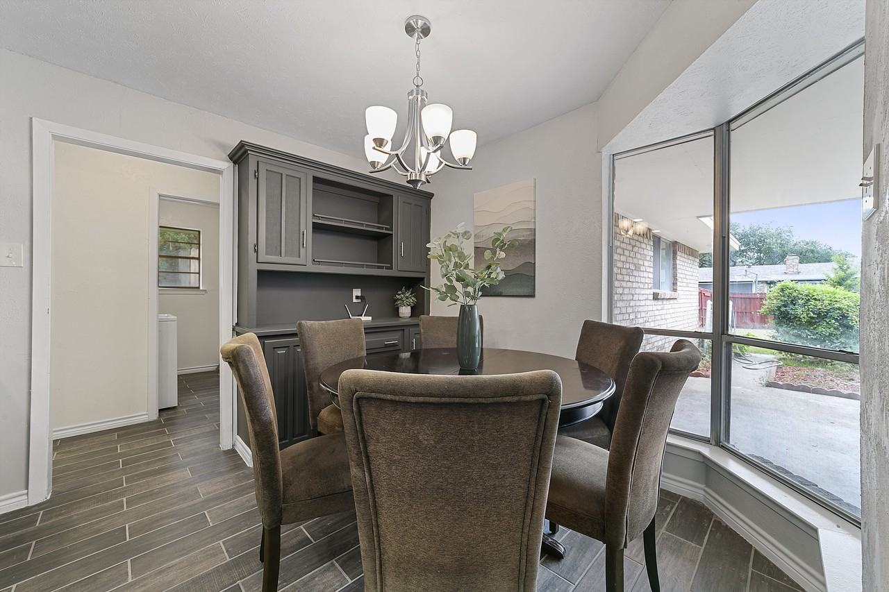 Hanna Cir & Laurie Ave #1C - Photo 5 of 33