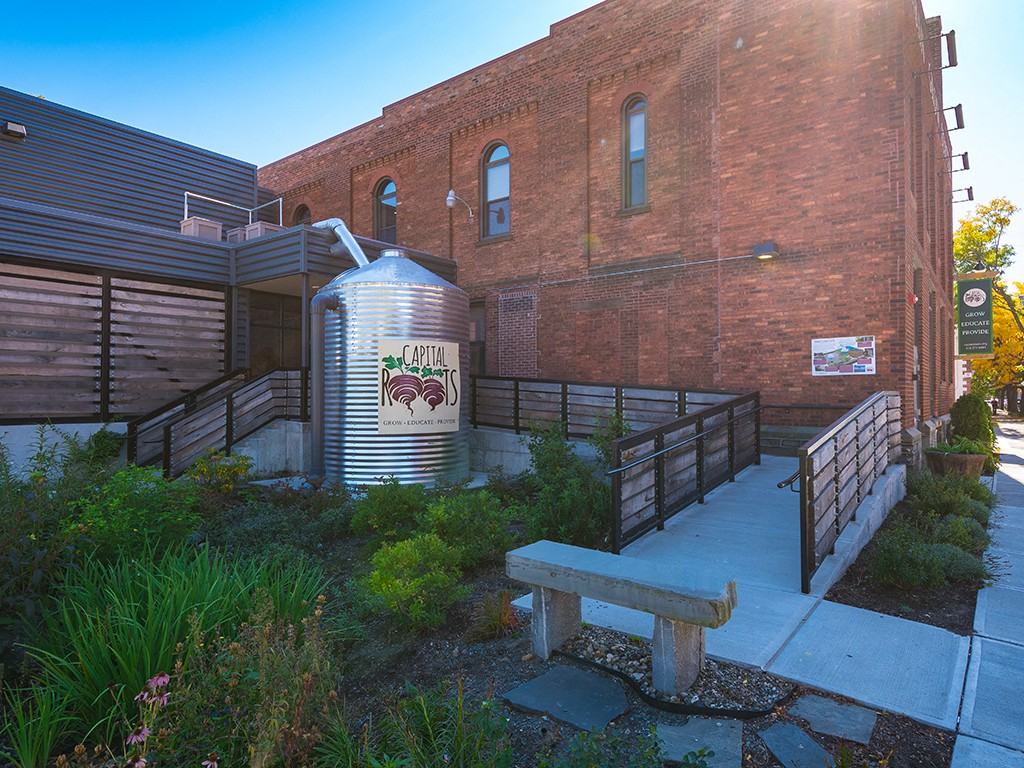 Tapestry on the Hudson - Photo 3 of 50