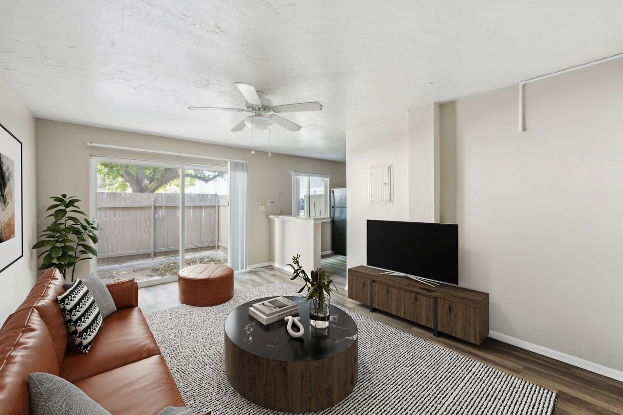 La Vida Nueva - Photo 2 of 101