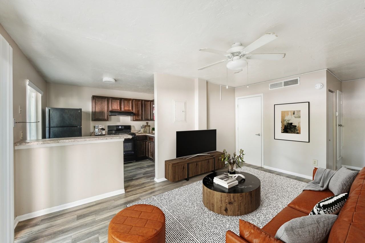 La Vida Nueva - Photo 4 of 101