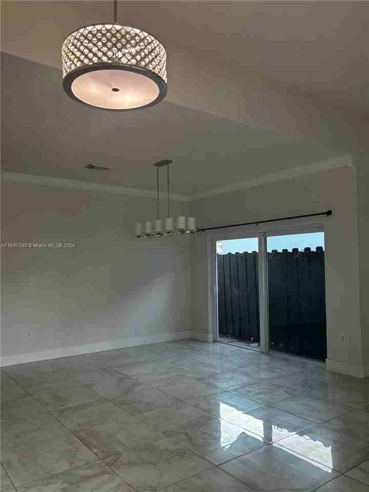 14860 Sw 32nd St - Photo 2 of 8