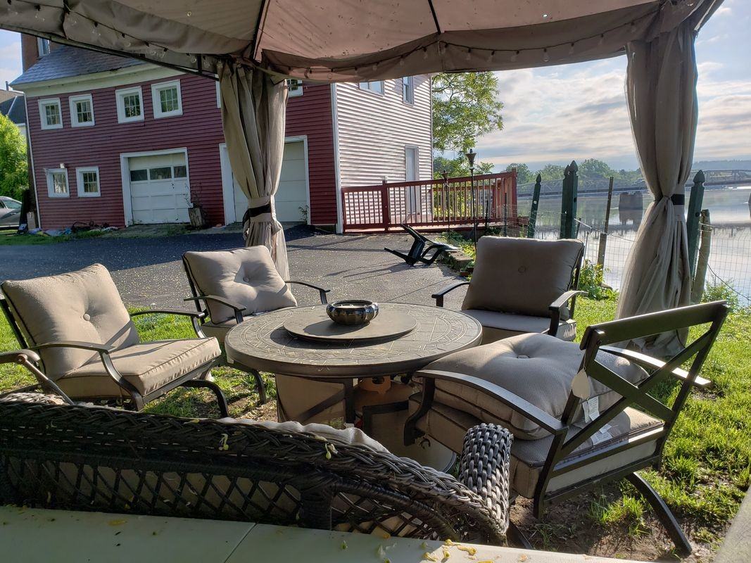 756 Hudson Ave - Photo 3 of 8